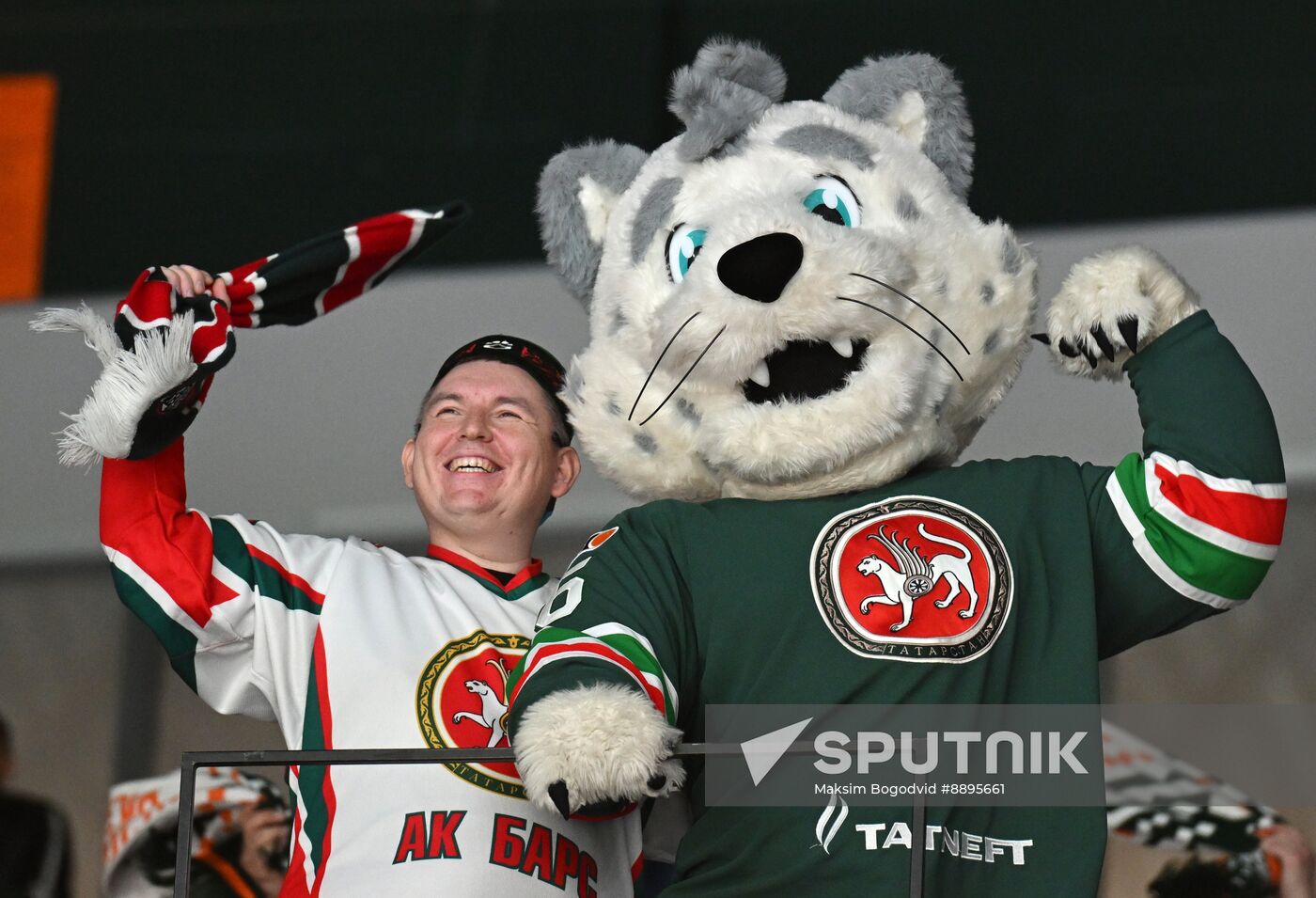 Russia Ice Hockey Kontinental League Ak Bars - Avtomobilist