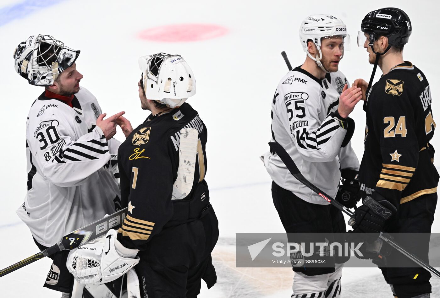 Russia Ice Hockey Kontinental League Admiral - Traktor