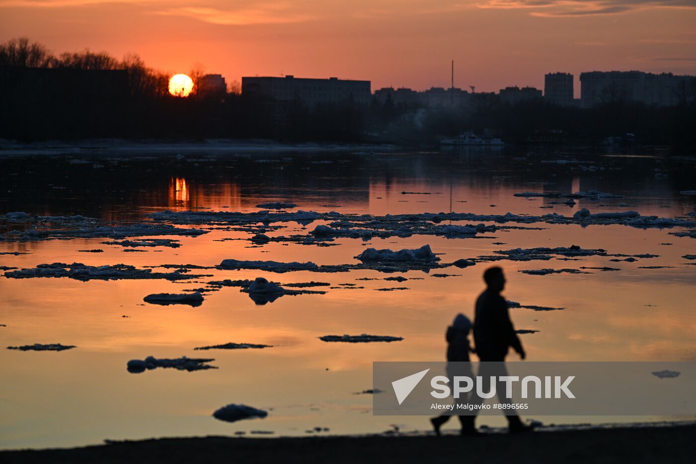 Russia Siberia Ice Drift