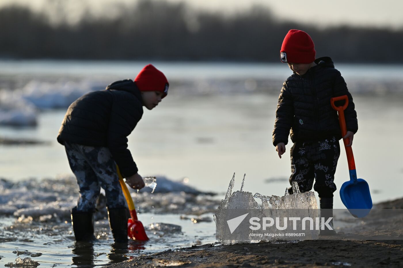 Russia Siberia Ice Drift