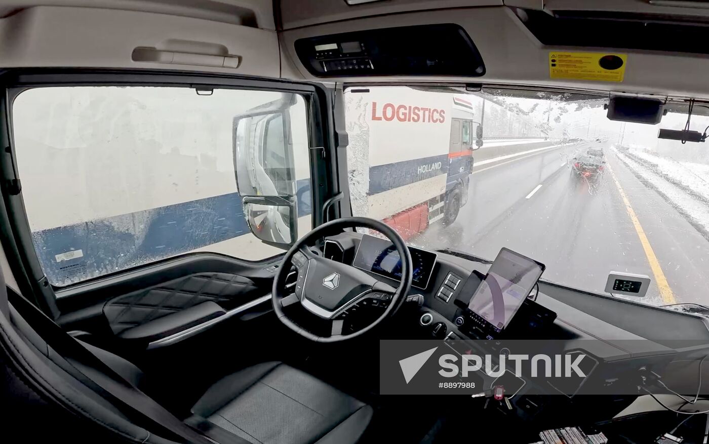 Russia Self Driving Trucks