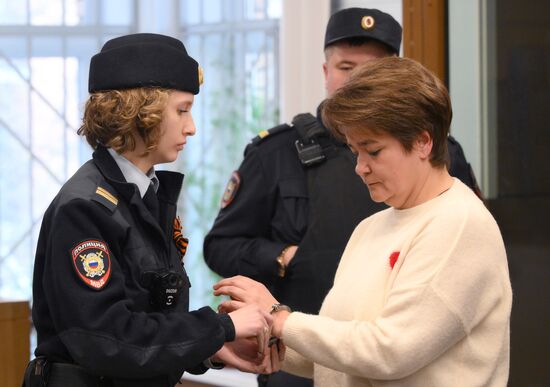 Russia Retail Chain Co-Owner Fraud Trial