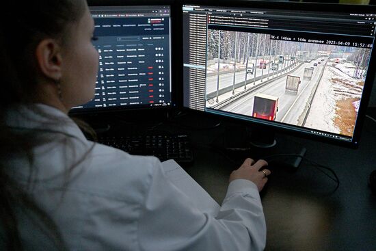 Russia Self Driving Trucks