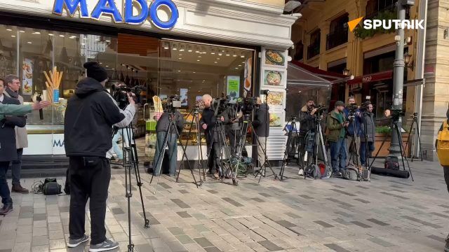 Journalists near Russian Consulate General in Istanbul ahead of Russia-US talks