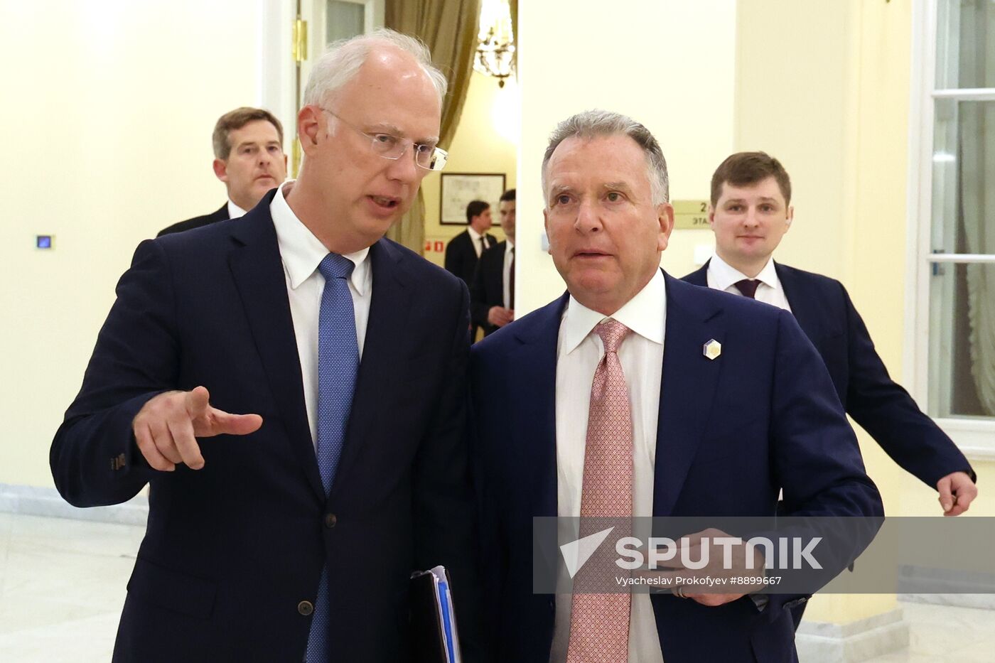 Russia Putin US President Special Envoy