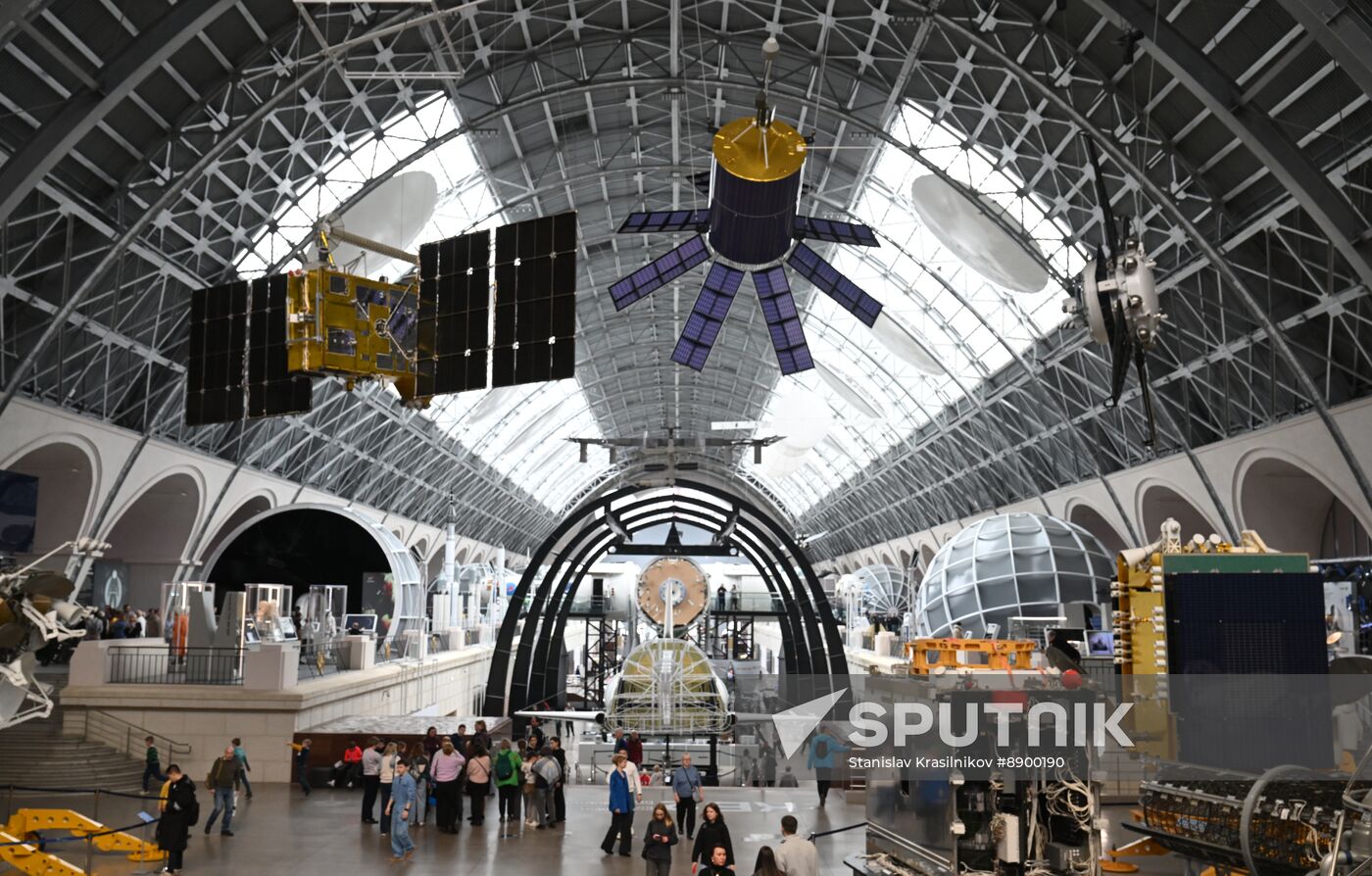 Russia Cosmonautics Day