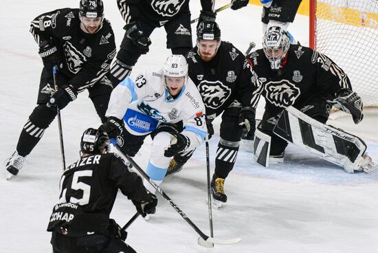 Russia Ice Hockey Continental League Traktor - Dinamo