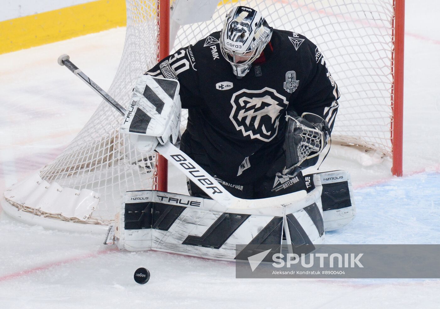 Russia Ice Hockey Continental League Traktor - Dinamo
