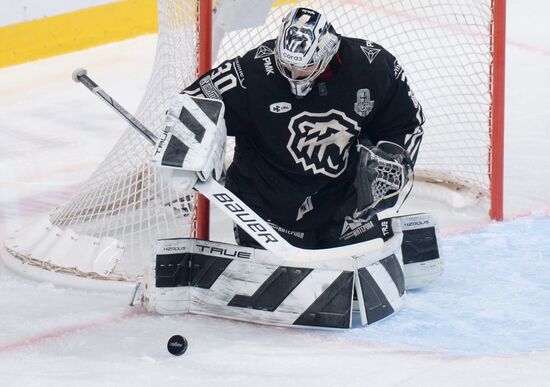 Russia Ice Hockey Continental League Traktor - Dinamo