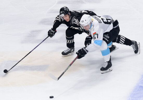 Russia Ice Hockey Continental League Traktor - Dinamo