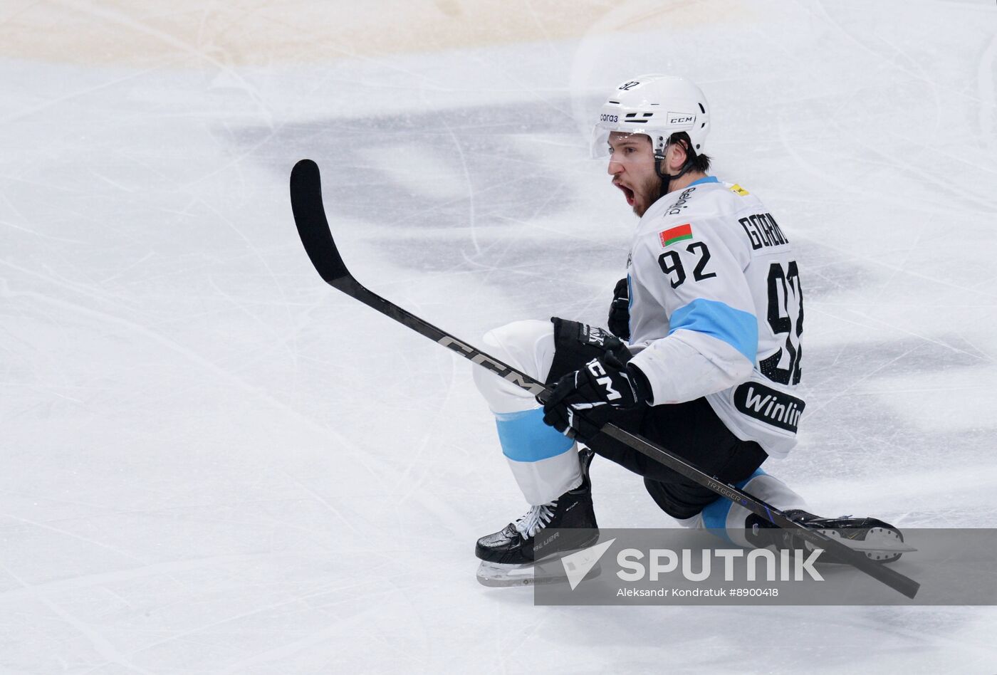 Russia Ice Hockey Continental League Traktor - Dinamo