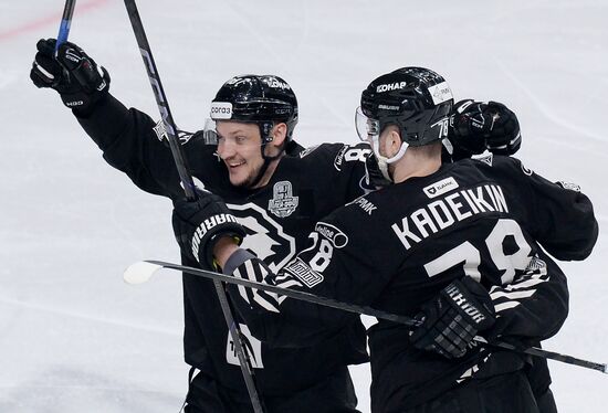 Russia Ice Hockey Continental League Traktor - Dinamo