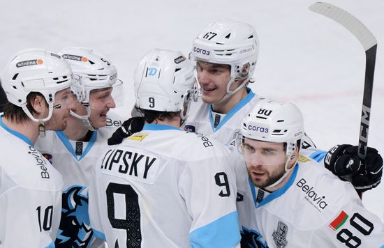 Russia Ice Hockey Continental League Traktor - Dinamo