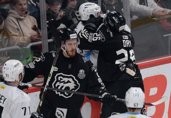 Russia Ice Hockey Continental League Traktor - Dinamo