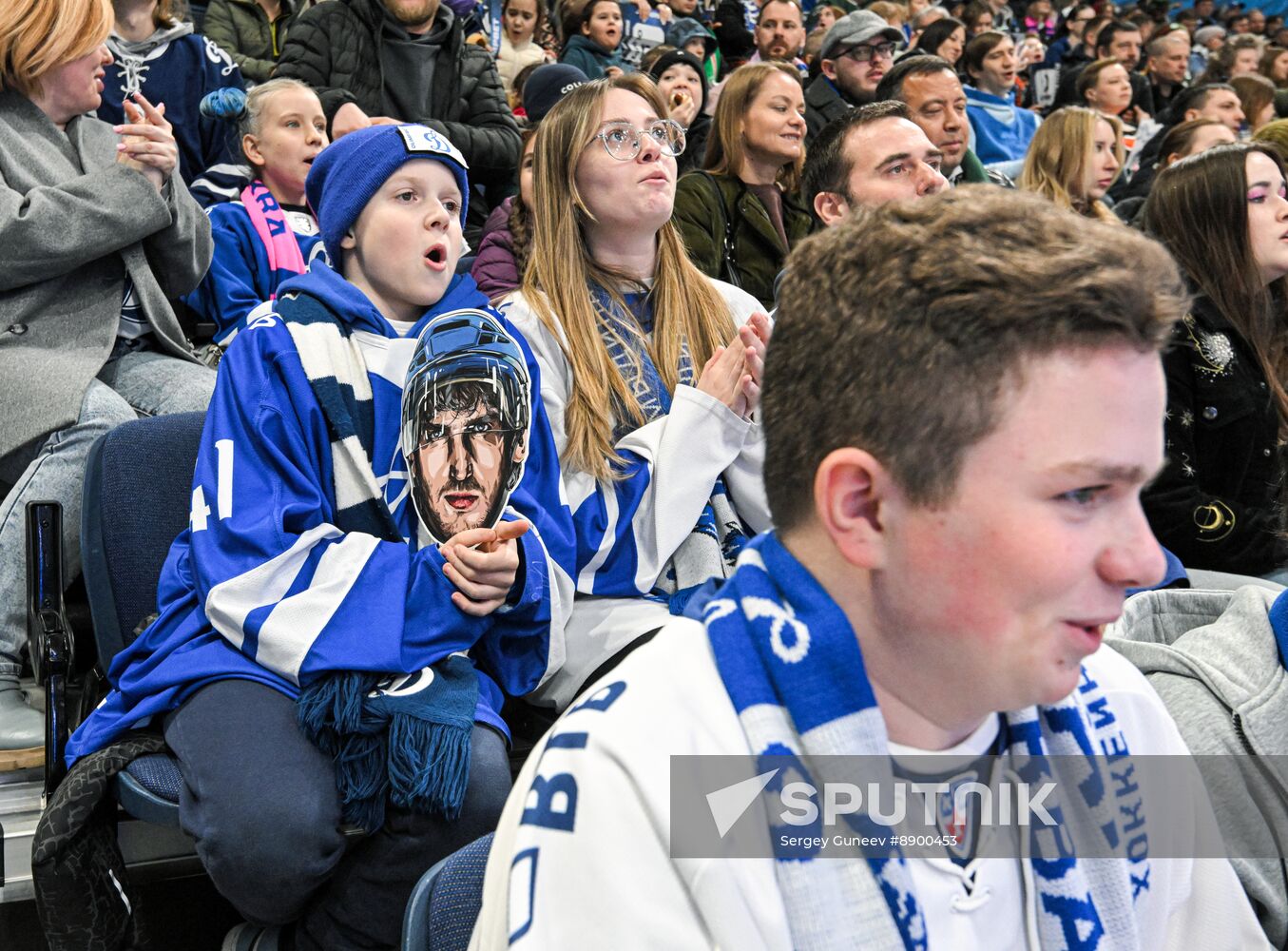 Russia Ice Hockey Continental League Dynamo - Ak Bars