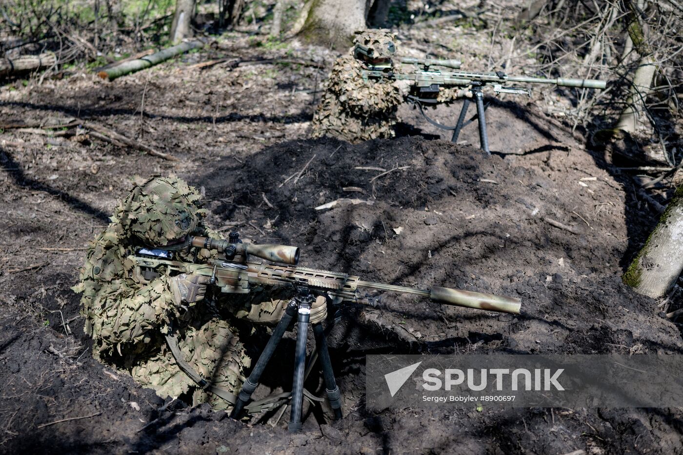 Russia Ukraine Kursk Attack Snipers