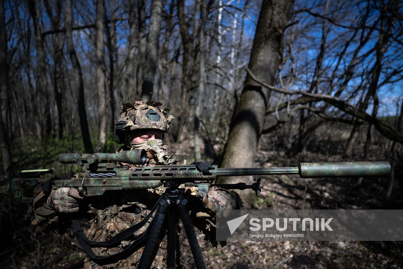 Russia Ukraine Kursk Attack Snipers