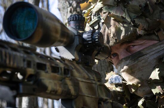 Russia Ukraine Kursk Attack Snipers