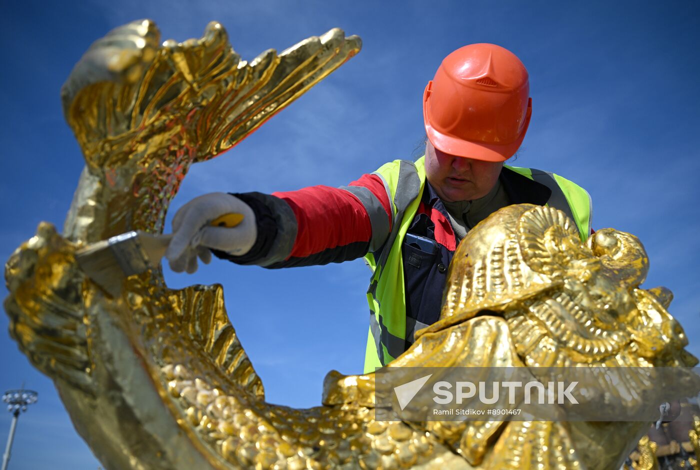 Russia Fountain Season Preparations