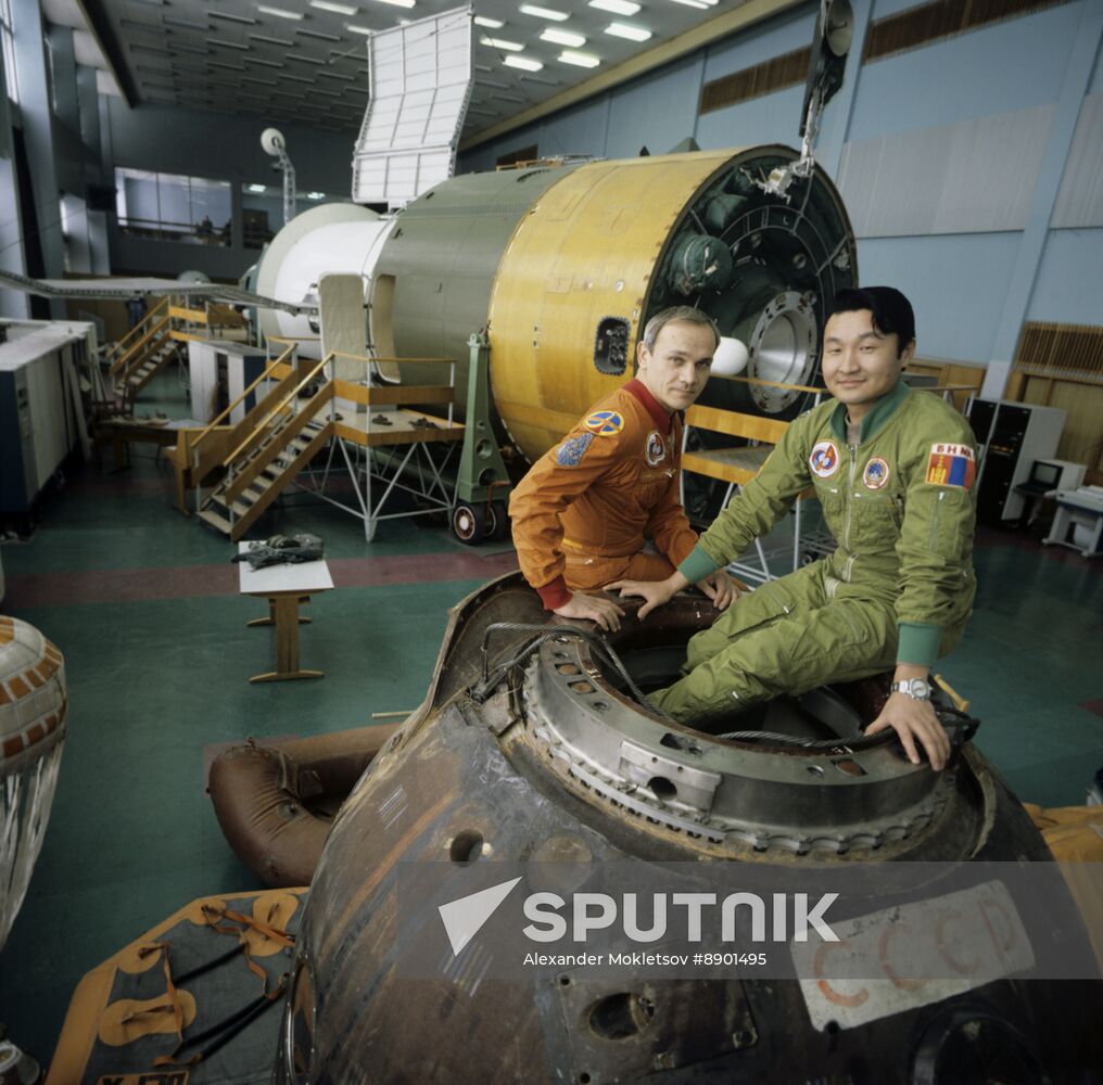 Soyuz-39