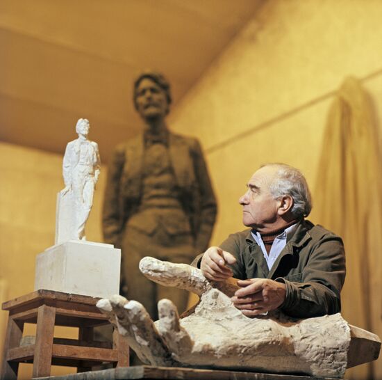 Mikhail Anikushin