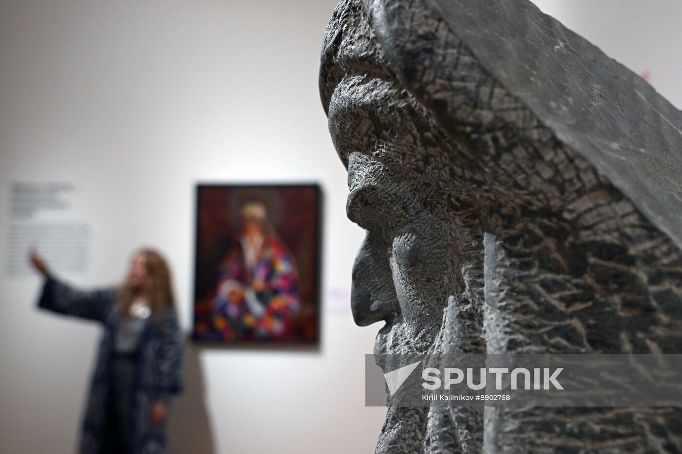 Russia Art Way to East Exhibition