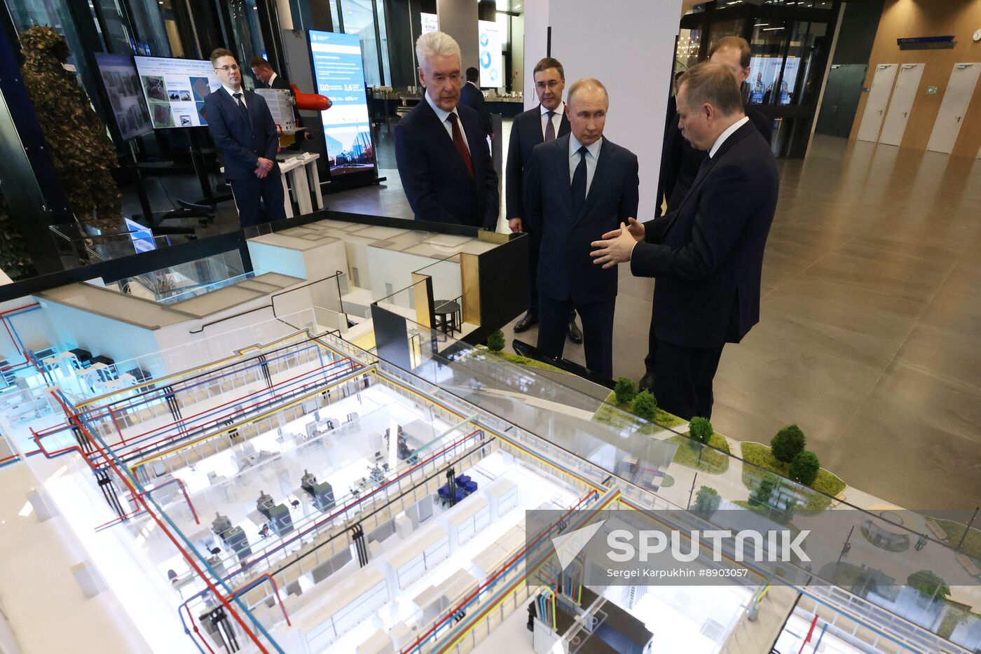 Russia Putin Bauman Technical University