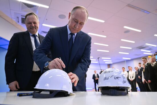 Russia Putin Bauman Technical University