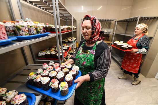 Russia Regions Religion Easter Preparations