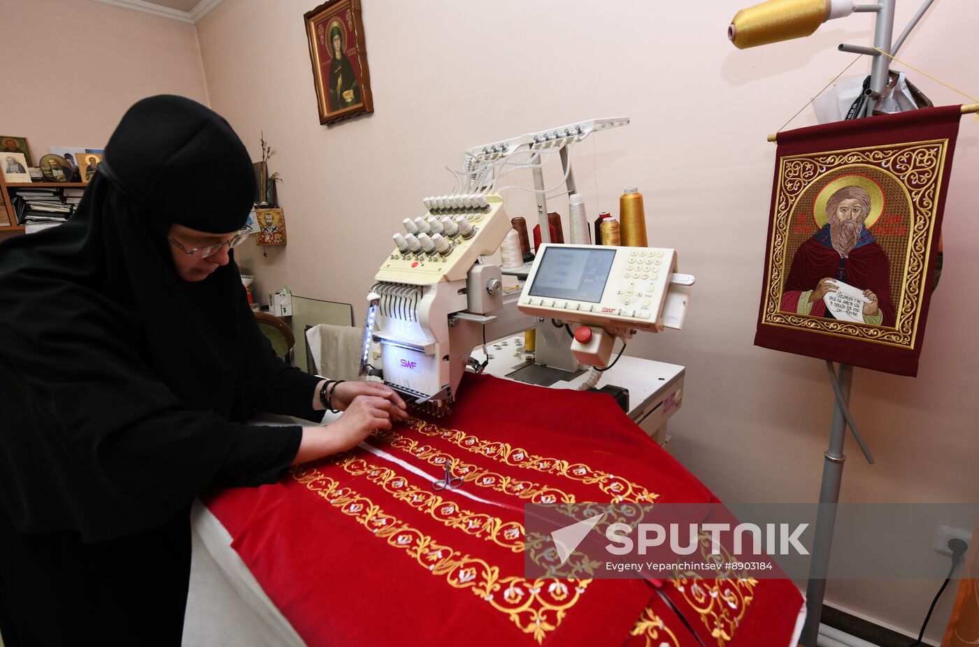 Russia Regions Religion Easter Preparations