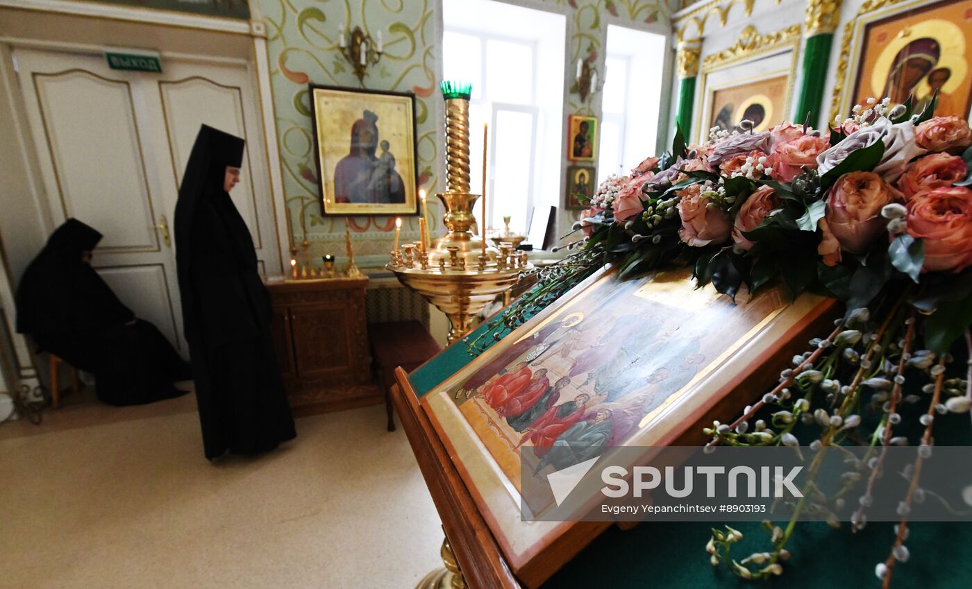 Russia Regions Religion Easter Preparations