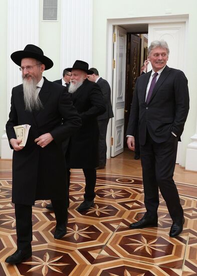 Russia Putin Hamas Released Hostages