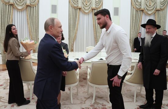 Russia Putin Hamas Released Hostages