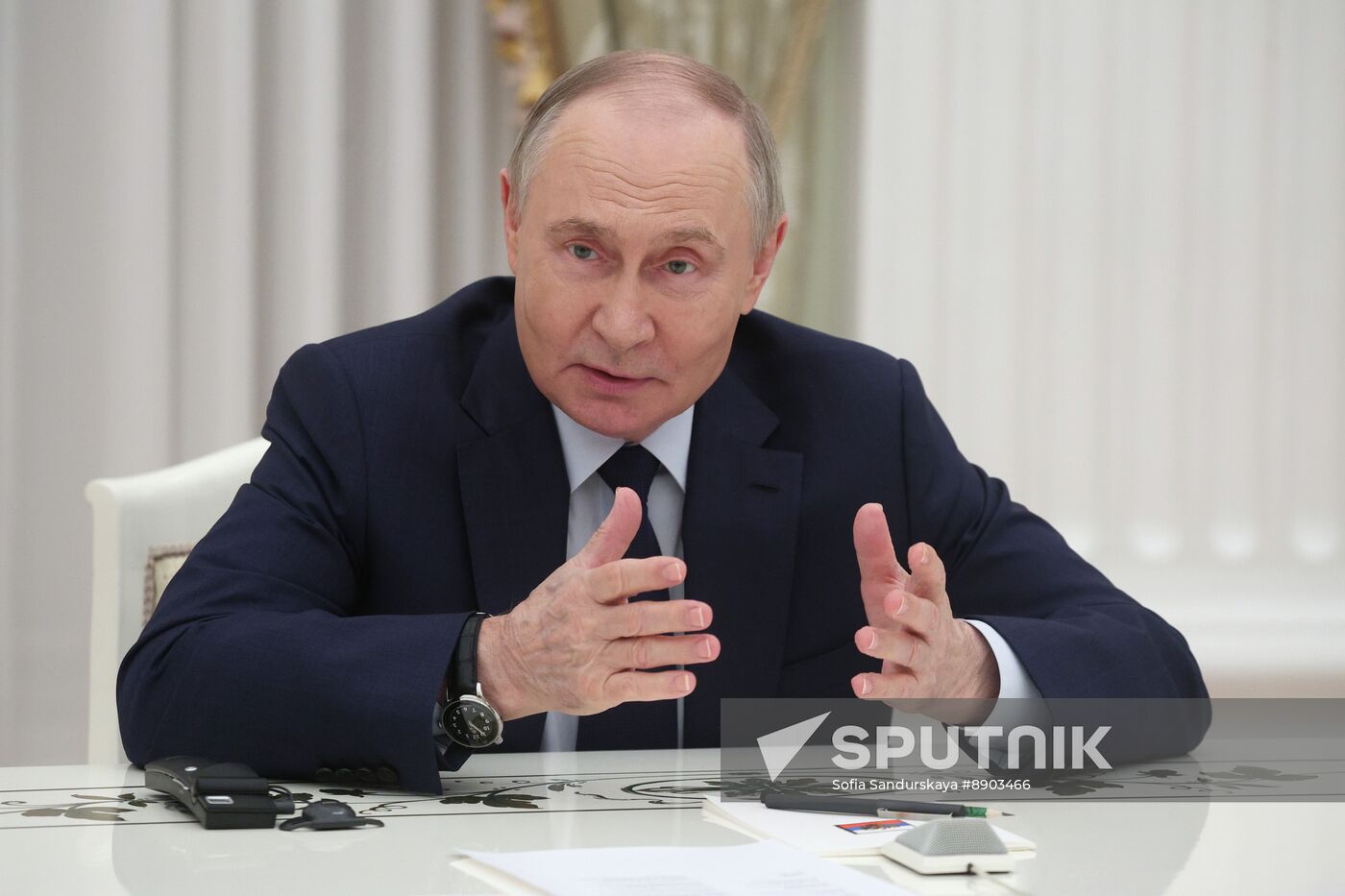Russia Putin Hamas Released Hostages