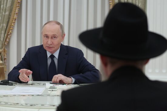 Russia Putin Hamas Released Hostages