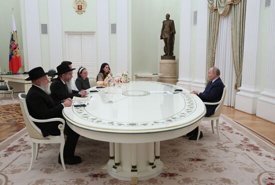 Russia Putin Hamas Released Hostages