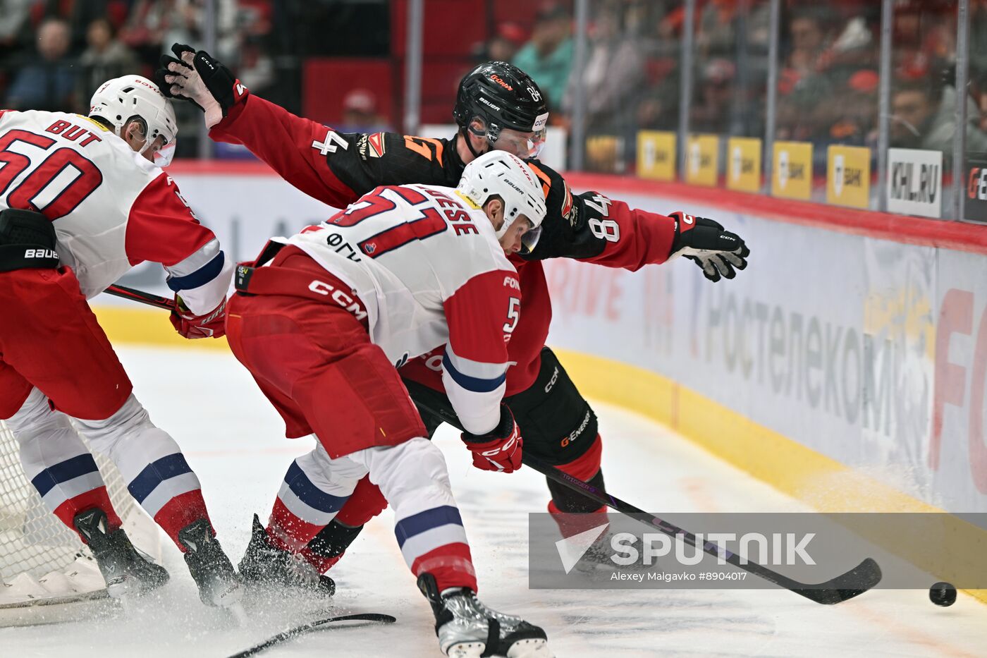 Russia Ice Hockey Kontinental League Avangard - Lokomotiv
