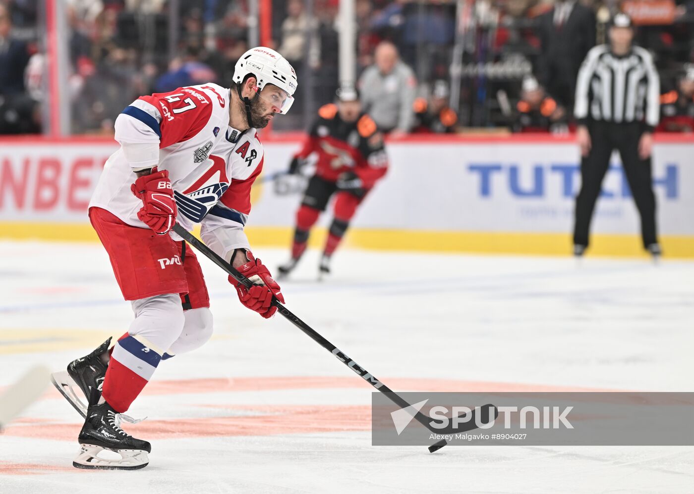 Russia Ice Hockey Kontinental League Avangard - Lokomotiv