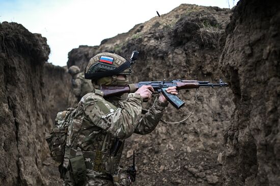 Russia Ukraine Kursk Attack Marines