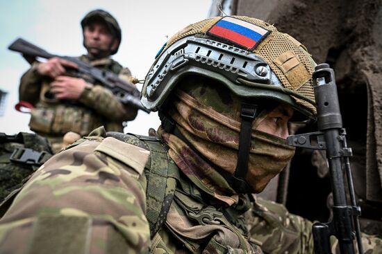 Russia Ukraine Kursk Attack Marines