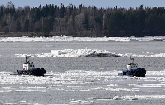 Russia Siberia River Navigation