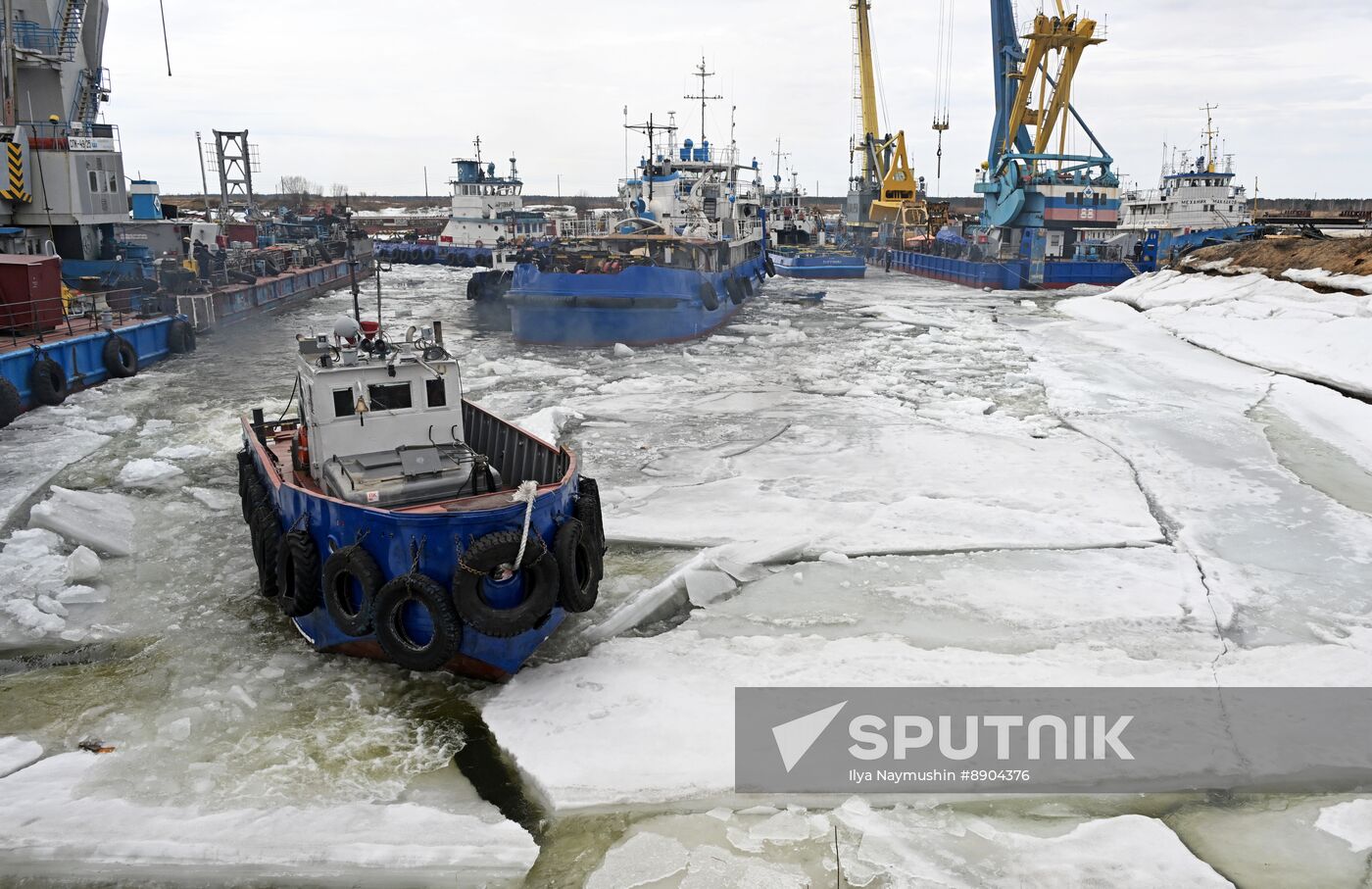Russia Siberia River Navigation