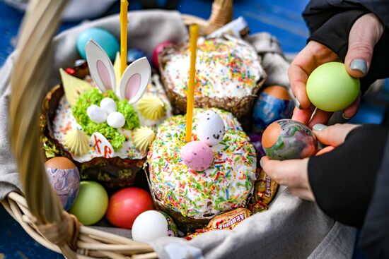 Russia Regions Religion Orthodox Easter Preparations