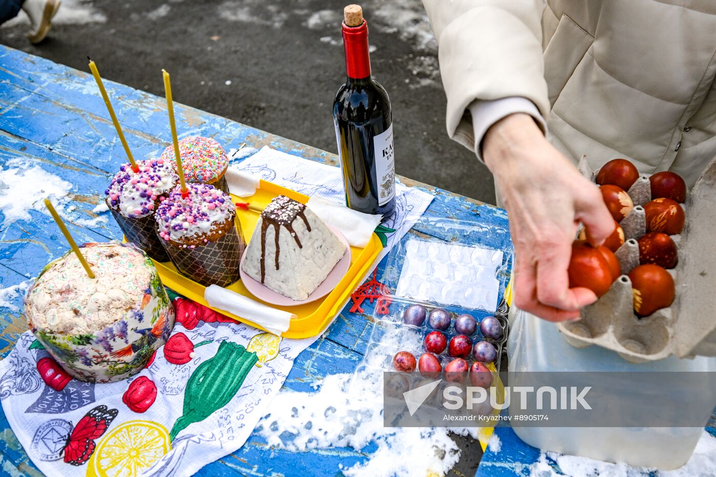 Russia Regions Religion Orthodox Easter Preparations