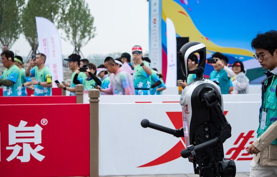 China Humanoid Robot Half Marathon