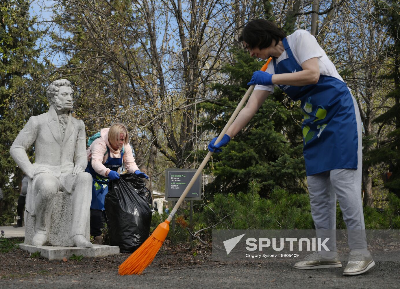 Russia Spring Season Clean Up Campaign