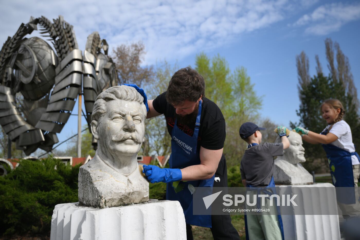 Russia Spring Season Clean Up Campaign
