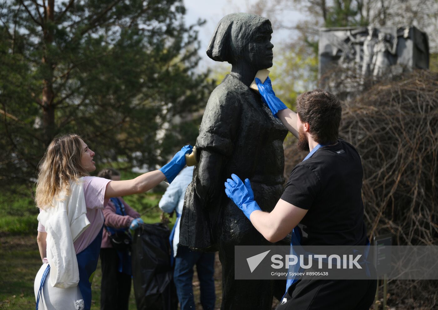 Russia Spring Season Clean Up Campaign