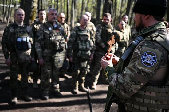 Russia Ukraine Kursk Attack Easter Service