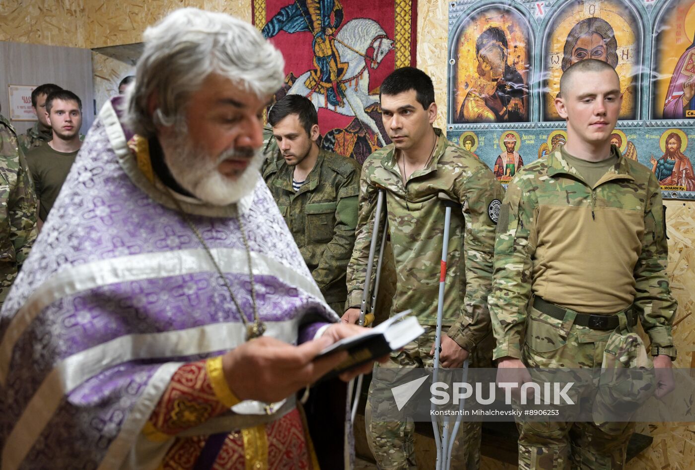 Russia Ukraine Military Operation Easter Service